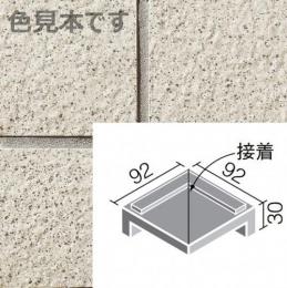 GK-102/2[枚]　INAX　ニュージーネット 100mm角垂れ付き段鼻隅(接着)